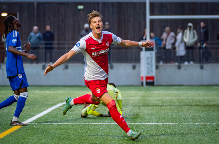 Les U19 passent seuls en tête, les U17 trébuchent à Saint-Priest