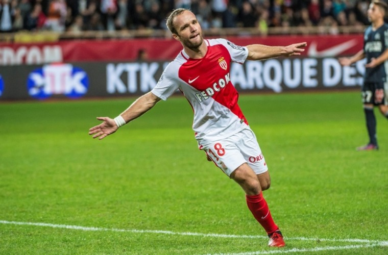 Val&egrave;re Germain &agrave; l'honneur et en d&eacute;dicaces face &agrave; Rennes