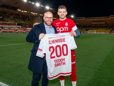 Caio dans le club des 200