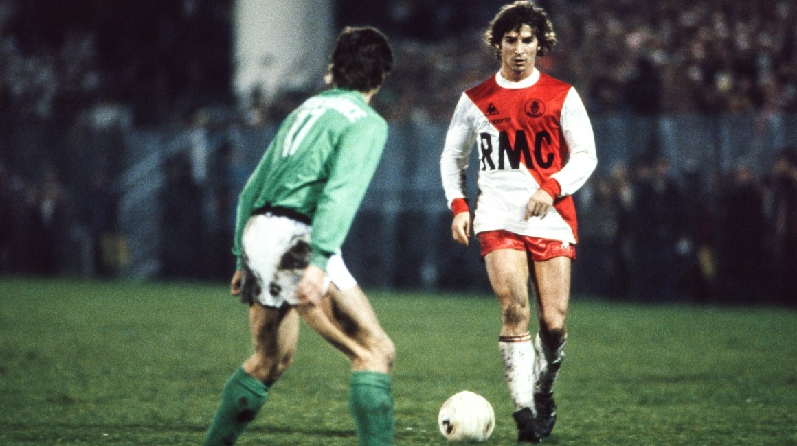 Hommage &agrave; Rolland Courbis lors de la r&eacute;ception de Lorient