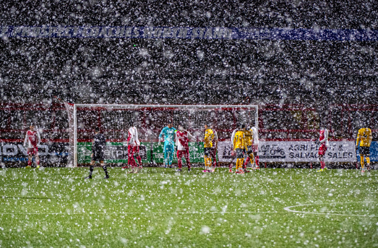 Le Groupe Elite stopp&eacute; par la neige &agrave; Wolverhampton