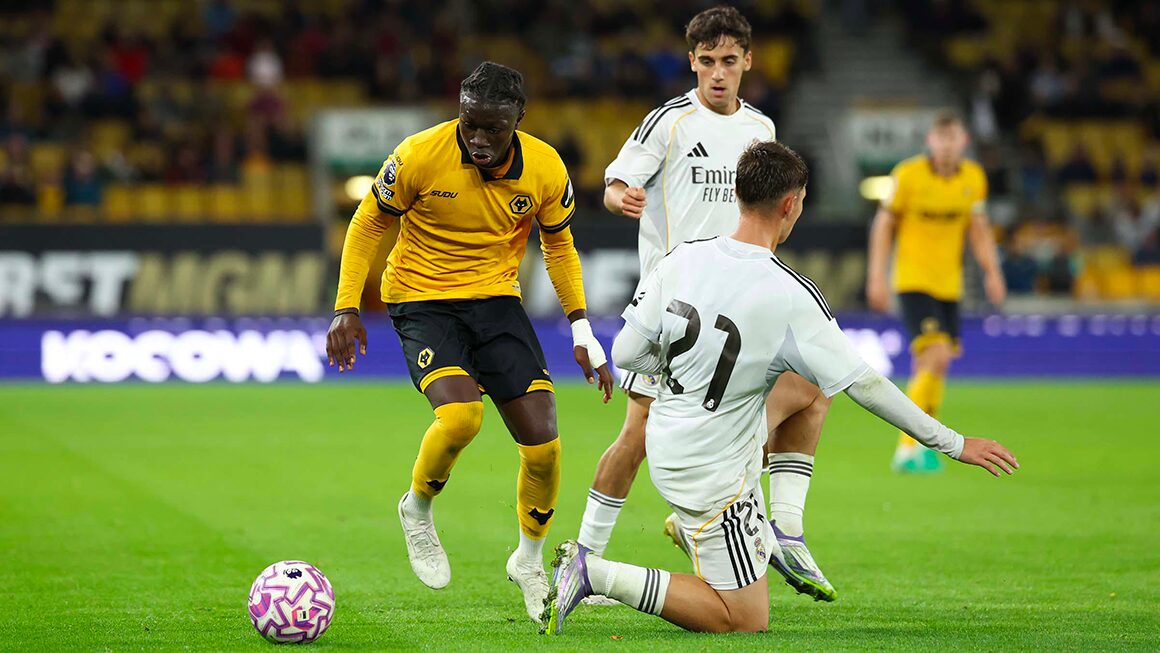 Aligné à deux reprises en PLIC, notamment lors du premier match face au Real, Mateus Mané a depuis fait sa place avec les Wolves en Premier League.
