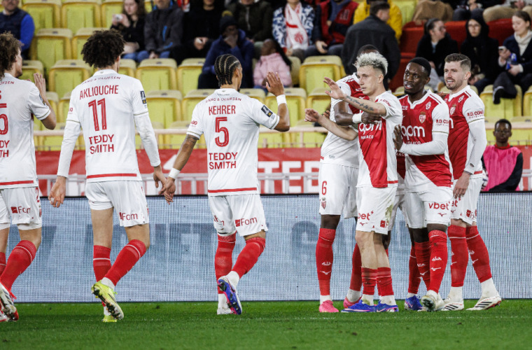 Le groupe de l&rsquo;AS Monaco pour la r&eacute;ception d&rsquo;Angers au Stade Louis-II