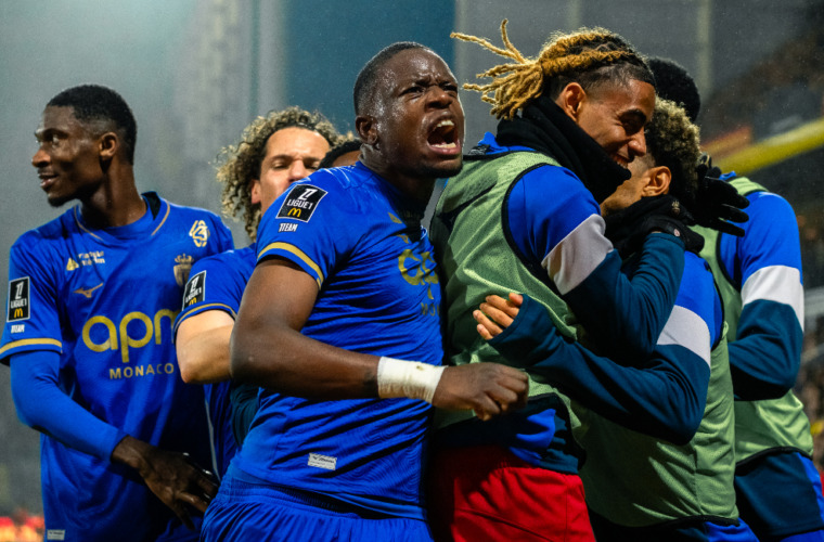 Забив три за десять минут, монегаски возвращаются из &laquo;Ланса&raquo; с победой!