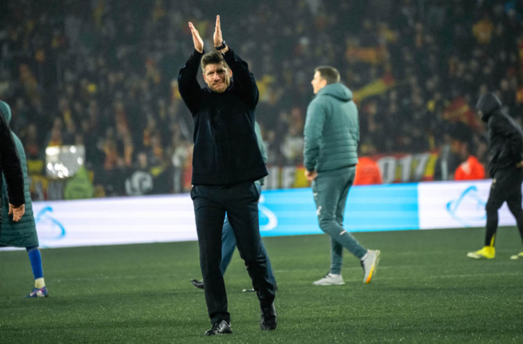 S&eacute;bastien Pocognoli : "Une performance fondatrice pour la suite"