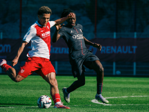 Le Groupe Elite domine le PSG au Centre de Performance