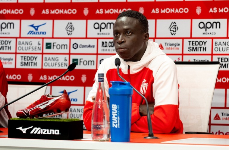 Kr&eacute;pin Diatta : "Apporter une r&eacute;ponse sur le terrain dans le Derby"