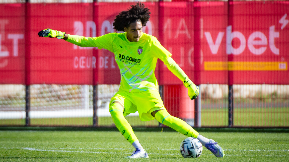 Dunne, Decrenisse et Hervier-Gisquet avec leur s&eacute;lection en f&eacute;vrier