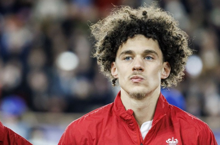 Maghnes Akliouche avec les Bleus pour deux amicaux sud-am&eacute;ricains