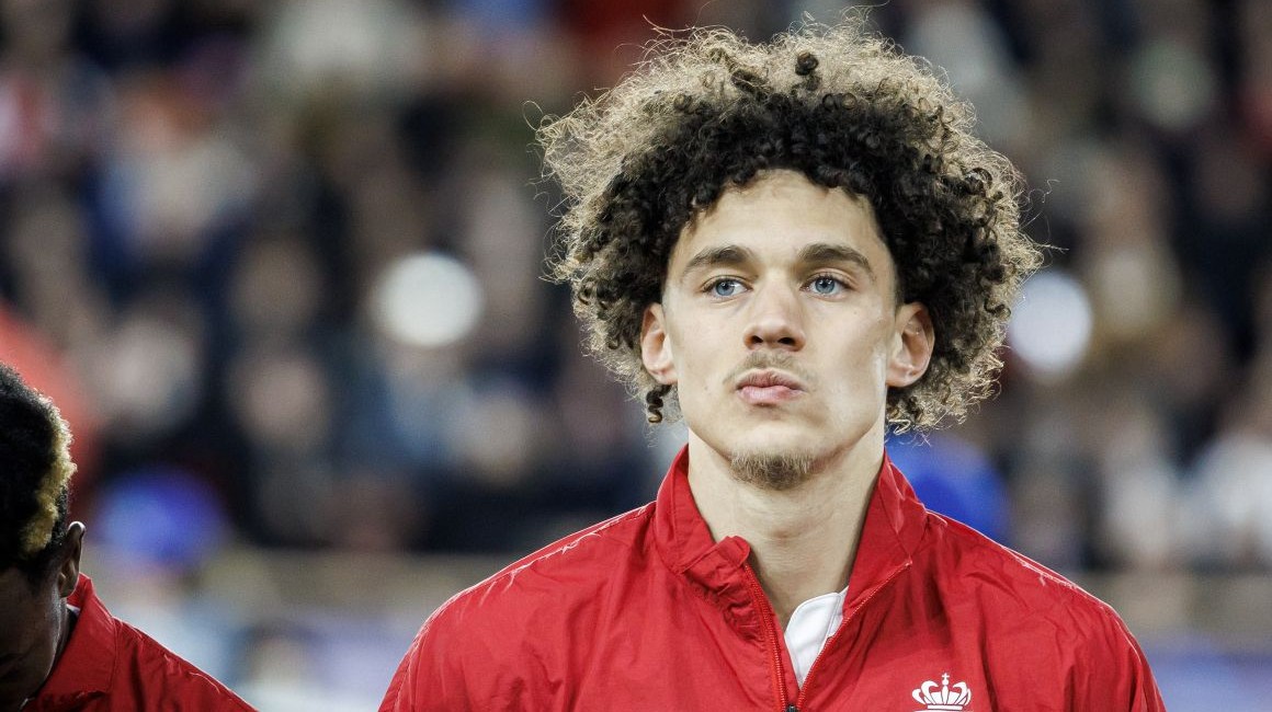 Maghnes Akliouche avec les Bleus pour deux amicaux sud-am&eacute;ricains