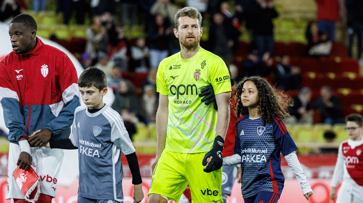 Luk&aacute;&scaron; Hradeck&yacute; avec la Finlande pour les FIFA Series 2026