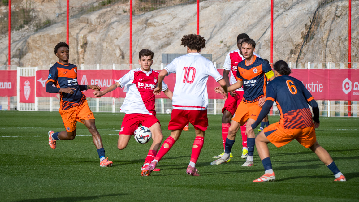 Plus entreprenants en première période, Yasir Mouh et ses coéquipiers se sont faits piéger juste avant la pause.