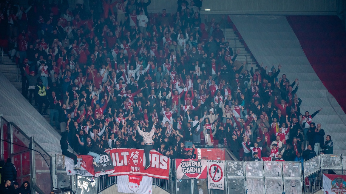 Un parcage rempli pour la victoire des Rouge et Blanc &agrave; Lyon